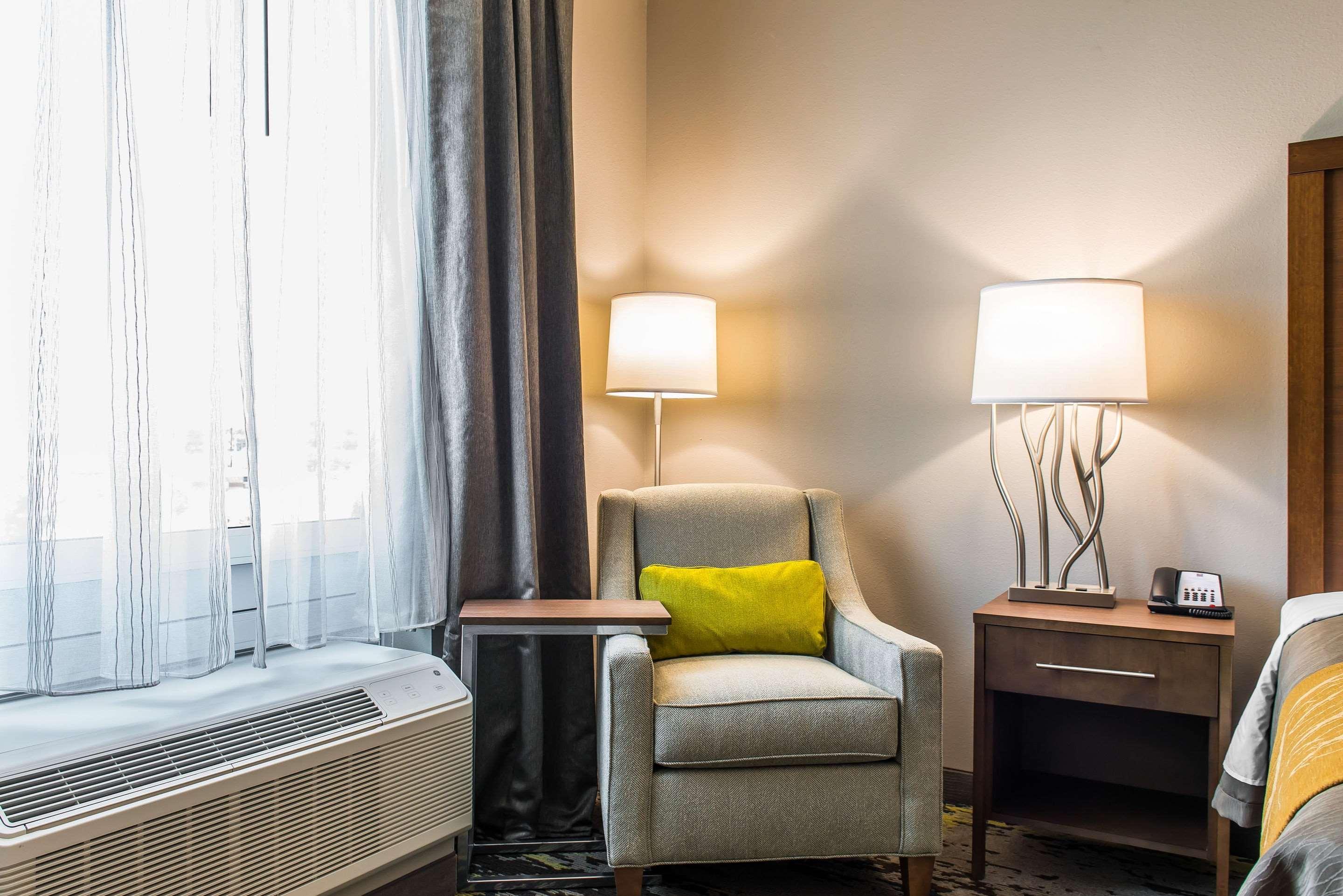 Comfort Inn & Suites Валдоста Экстерьер фото