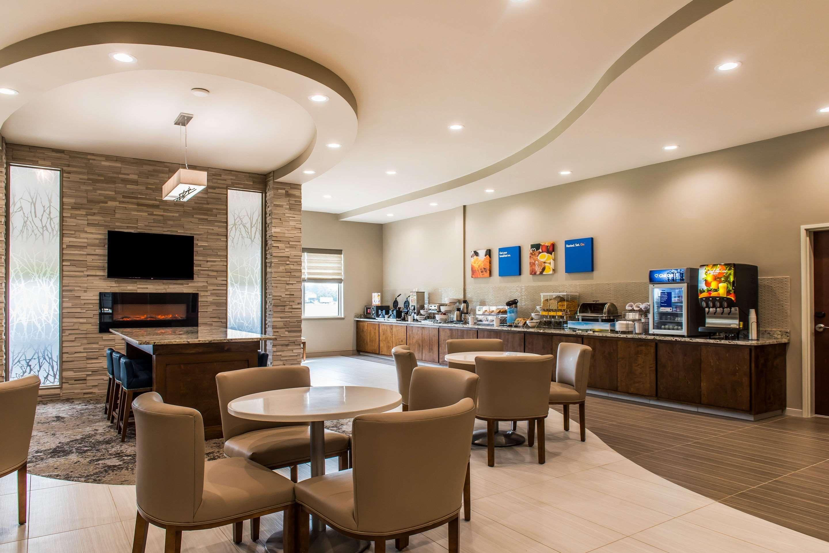 Comfort Inn & Suites Валдоста Экстерьер фото