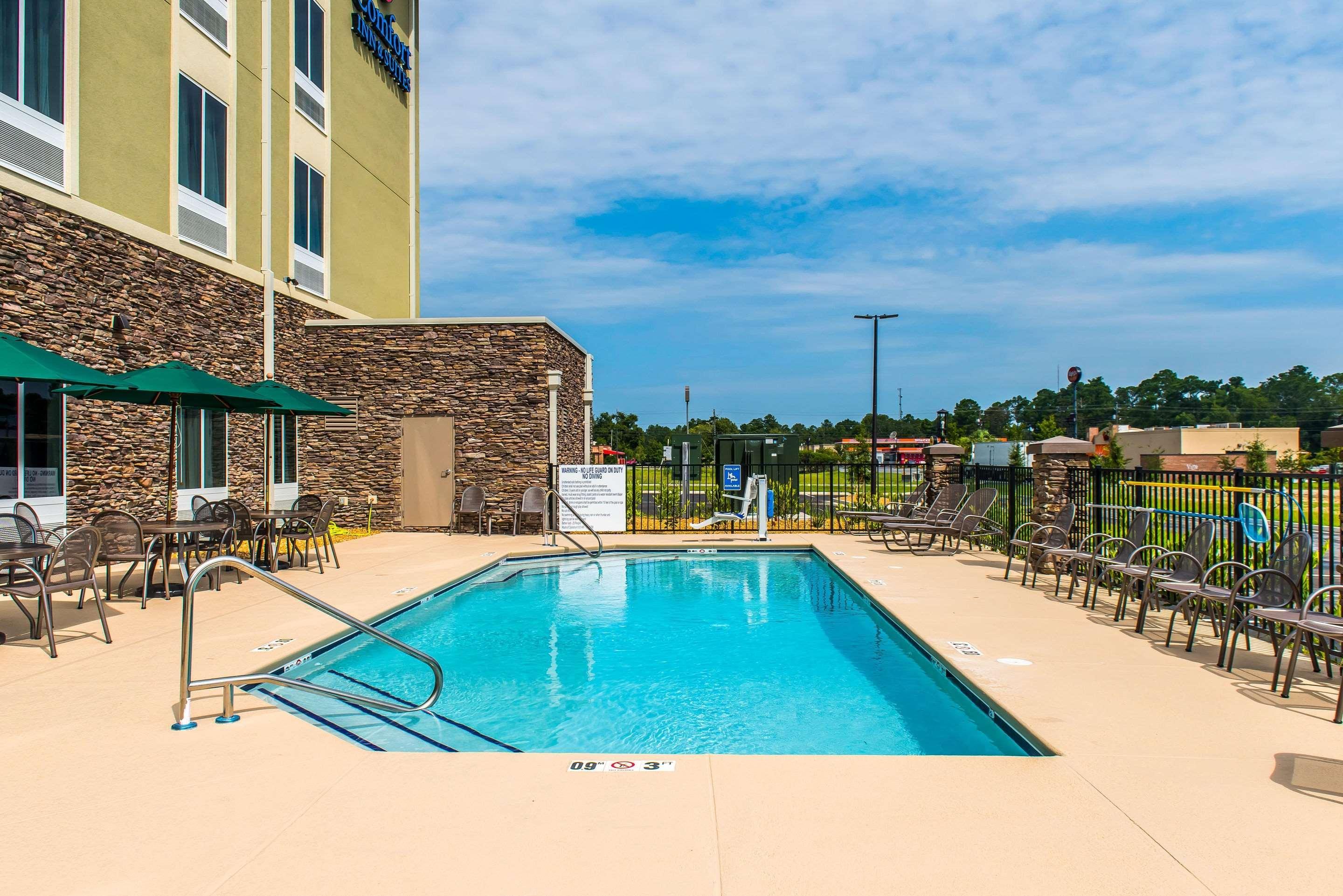 Comfort Inn & Suites Валдоста Экстерьер фото
