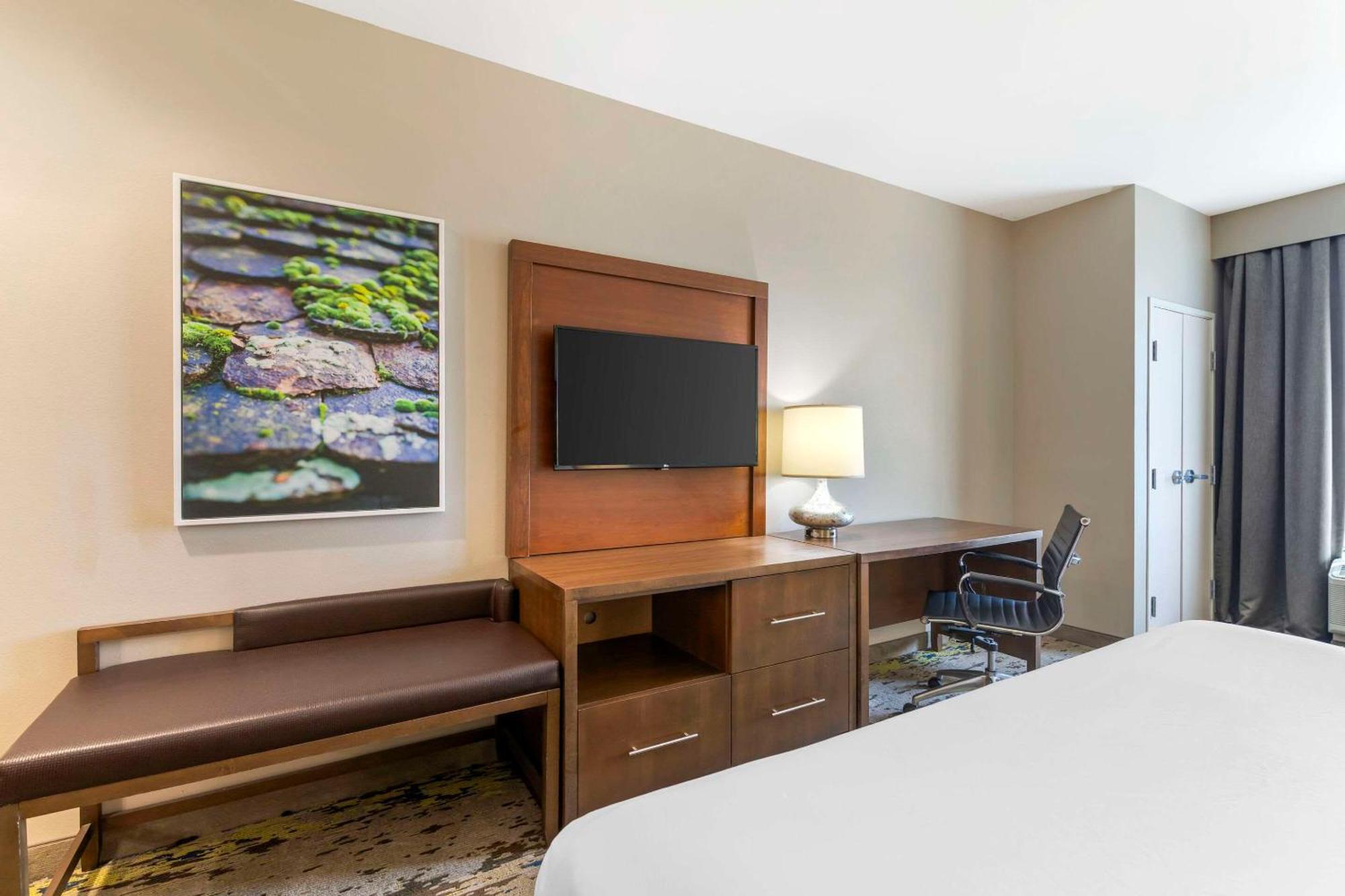 Comfort Inn & Suites Валдоста Экстерьер фото