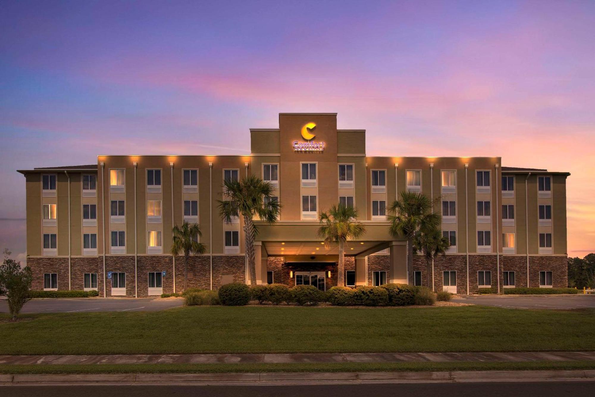 Comfort Inn & Suites Валдоста Экстерьер фото